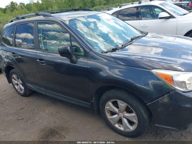 Subaru Forester 2.5i Premium 2014 JF2SJAECXEH438839 Image 13