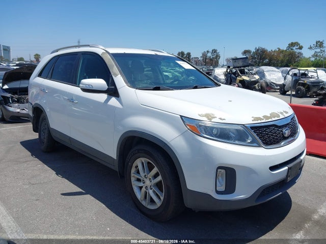 2015 Kia Sorento Lx V6 მანქანა იყიდება აუქციონზე, vin: 5XYKT4A74FG555832, აუქციონის ნომერი: 45403721