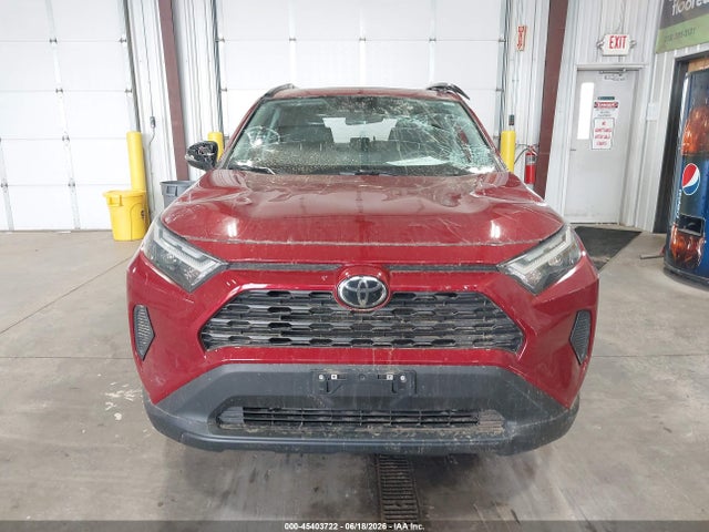 2T3P1RFV7NW278674 Toyota Rav4 Xle