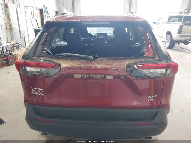 2T3P1RFV7NW278674 Toyota Rav4 Xle