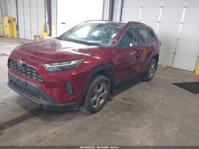 2T3P1RFV7NW278674 Toyota Rav4 Xle