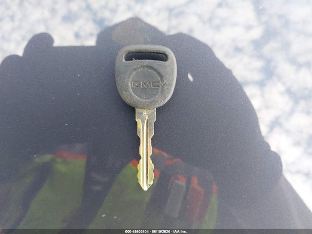 1GKKVTKD2FJ240749 GMC Acadia Denali