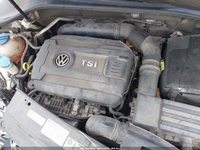 1VWBT7A39FC026229 Volkswagen Passat 1.8t Sport
