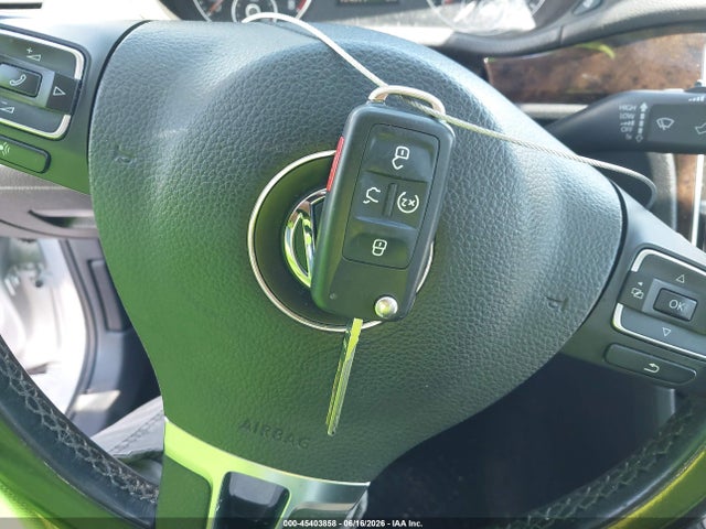 Продажа на аукционе авто 2014 Volkswagen Passat 1.8t Sel Premium, vin: 1VWCS7A34EC077448, номер лота: 45403858