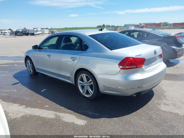 Продажа на аукционе авто 2014 Volkswagen Passat 1.8t Sel Premium, vin: 1VWCS7A34EC077448, номер лота: 45403858