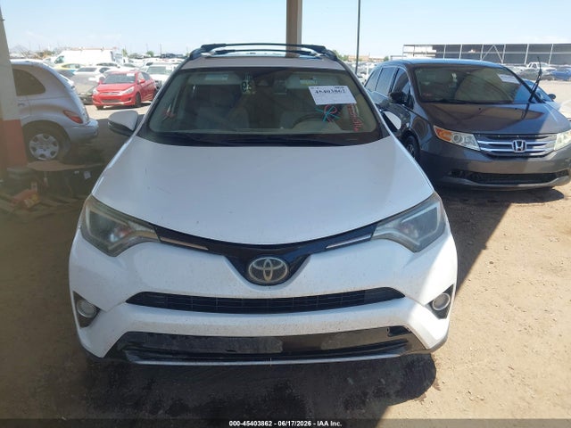 Toyota Rav4 Xle 2017 JTMWFREV9HJ141060 Image 12