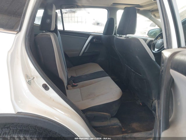 Toyota Rav4 Xle 2017 JTMWFREV9HJ141060 Image 8
