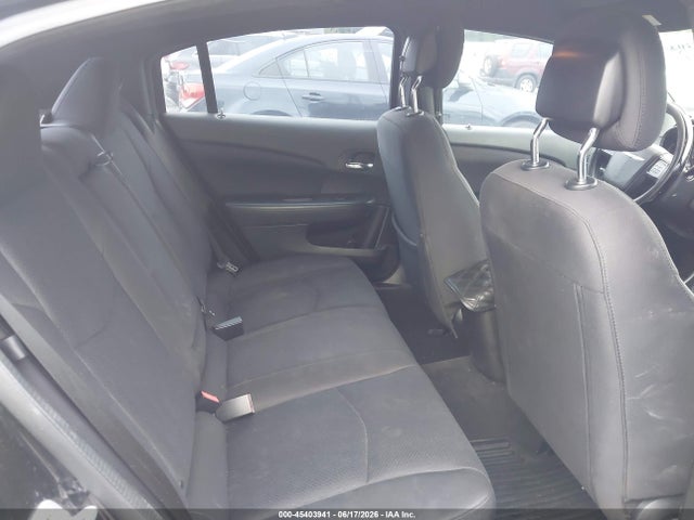 Продаж на аукціоні авто 2013 Chrysler 200 Lx, vin: 1C3CCBAB6DN764769, номер лоту: 45403941