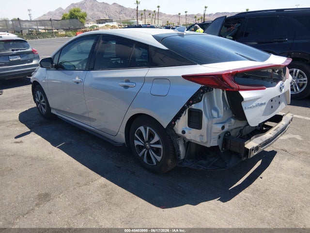 JTDKARFP7J3104452 Toyota Prius Prime Premium