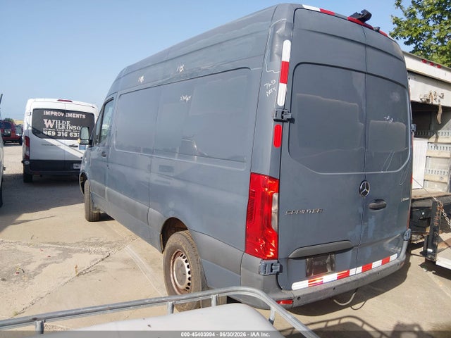 WD4PF0CD7KP104626 Mercedes-Benz Sprinter 2500 High Roof V6