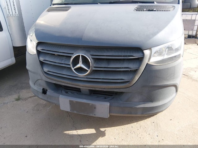 WD4PF0CD7KP104626 Mercedes-Benz Sprinter 2500 High Roof V6