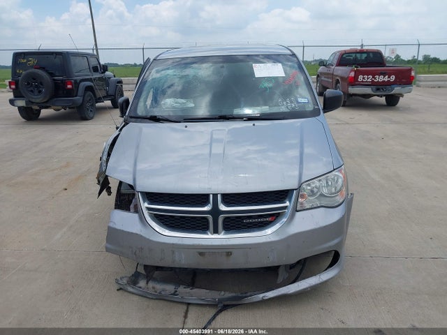 2C4RDGBG5JR288555 Dodge Grand Caravan Se