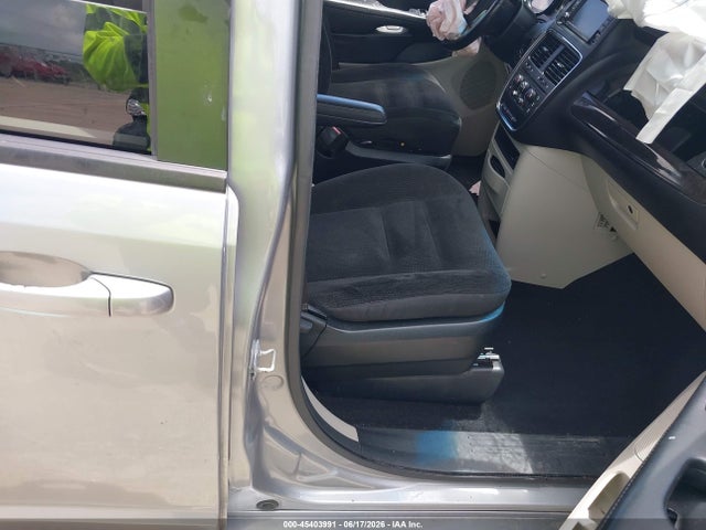 2C4RDGBG5JR288555 Dodge Grand Caravan Se
