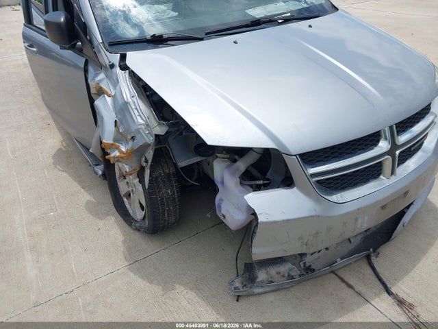 2C4RDGBG5JR288555 Dodge Grand Caravan Se
