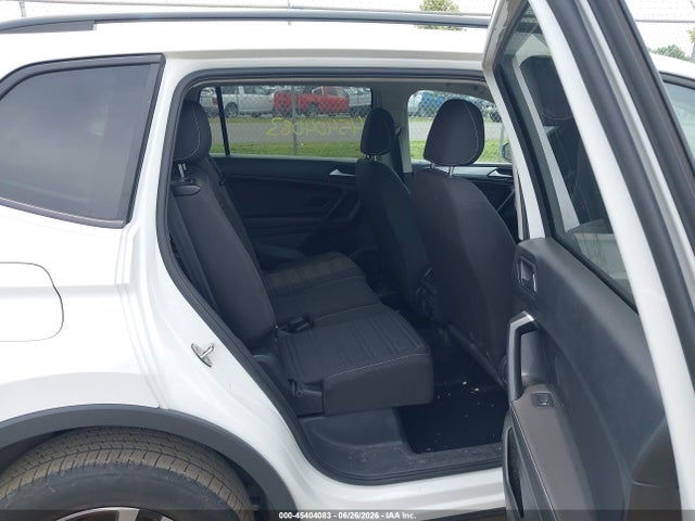 45404083 :رقم المزاد ، 3VVRB7AX0PM131959 vin ، 2023 Volkswagen Tiguan 2.0t S مزاد بيع