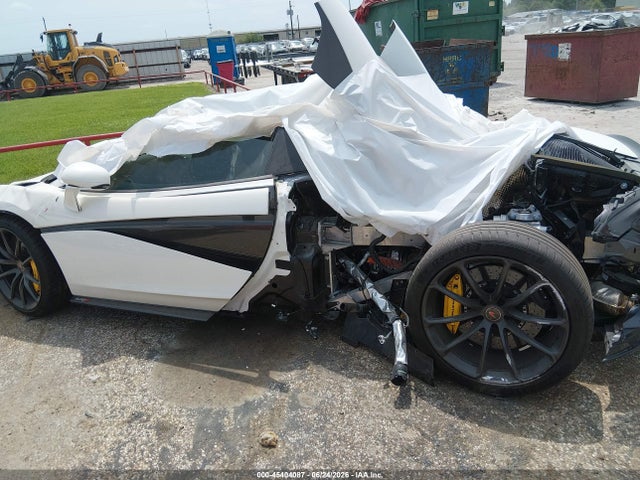 Продаж на аукціоні авто 2018 Mclaren 570s, vin: SBM13FAA7JW004851, номер лоту: 45404087