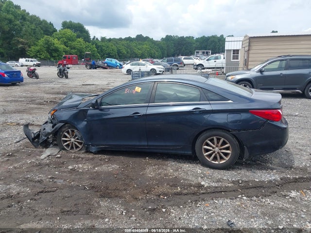 Продажа на аукционе авто 2013 Hyundai Sonata Gls, vin: 5NPEB4AC3DH548101, номер лота: 45404089