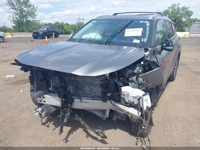 2026 Toyota Highlander Xle მანქანა იყიდება აუქციონზე, vin: 5TDKDRBH3TS595612, აუქციონის ნომერი: 45404167
