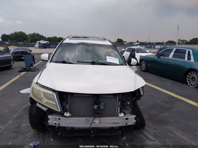 45404226 :رقم المزاد ، 5N1AR2MN7EC636637 vin ، 2014 Nissan Pathfinder Platinum مزاد بيع