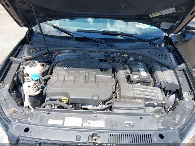 Auction sale of the 2015 Volkswagen Passat 2.0l Tdi Sel Premium, vin: 1VWCV7A39FC054806, lot number: 45404245