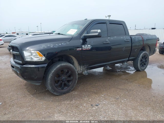 45404266 :رقم المزاد ، 3C6UR5CJ2GG192043 vin ، 2016 Ram 2500 Tradesman مزاد بيع