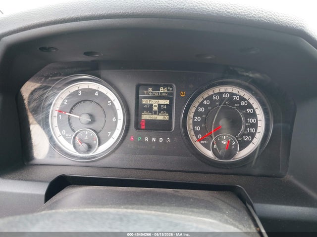 45404266 :رقم المزاد ، 3C6UR5CJ2GG192043 vin ، 2016 Ram 2500 Tradesman مزاد بيع