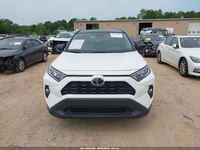 45404298 :رقم المزاد ، 2T3W1RFV2MC118391 vin ، 2021 Toyota Rav4 Xle مزاد بيع