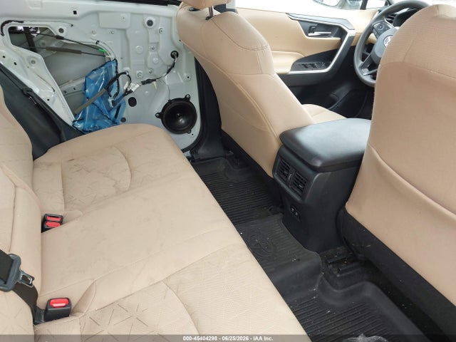 Продажа на аукционе авто 2021 Toyota Rav4 Xle, vin: 2T3W1RFV2MC118391, номер лота: 45404298