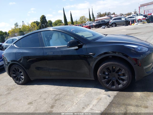 Aukcja sprzedaży 2024 Tesla Model Y Long Range Single Motor Rear-wheel Drive/rwd, vin: 7SAYGDED3RF025168, numer aukcji: 45404360