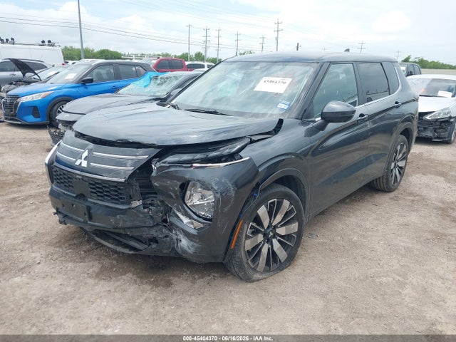 Продажа на аукционе авто 2025 Mitsubishi Outlander Se 2.5 2wd, vin: JA4J3VA84SZ039888, номер лота: 45404370