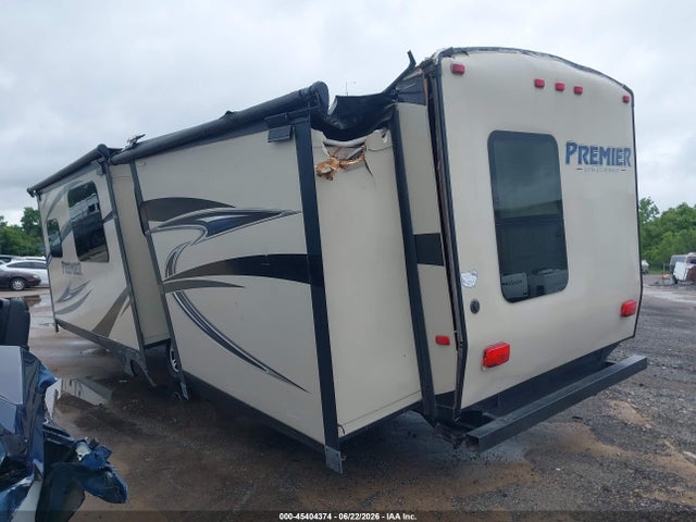 45404374 :رقم المزاد ، 4YDT34B2XFD423225 vin ، 2015 Keystone Rv Other مزاد بيع