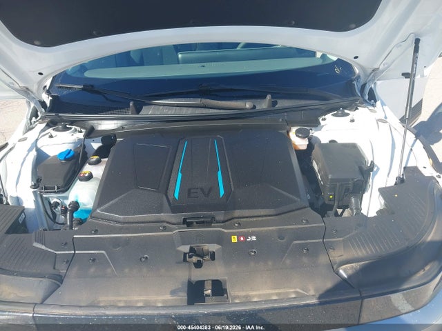 Продажа на аукционе авто 2022 Hyundai Ioniq 5 Se, vin: KM8KMDAF5NU106446, номер лота: 45404383
