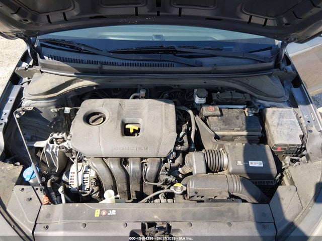Hyundai ELANTRA SE 2019 5NPD74LF0KH433781 Image 10