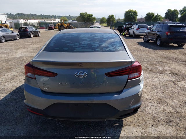 Hyundai ELANTRA SE 2019 5NPD74LF0KH433781 Image 16