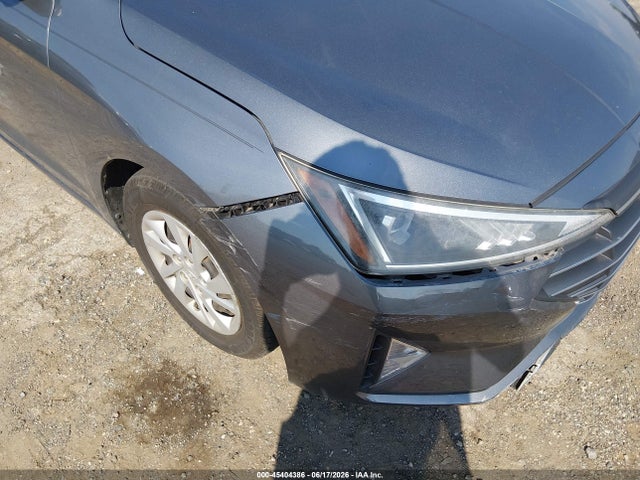 Hyundai ELANTRA SE 2019 5NPD74LF0KH433781 Image 17