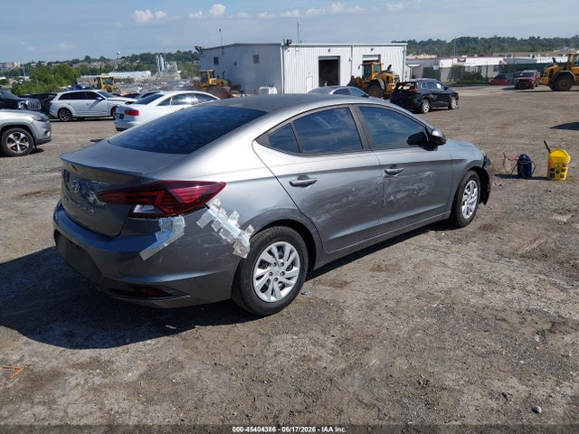 Hyundai ELANTRA SE 2019 5NPD74LF0KH433781 Image 4