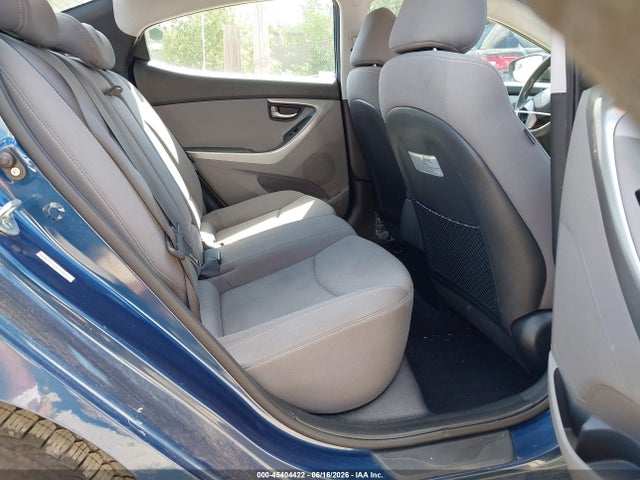 Aukcja sprzedaży 2015 Hyundai Elantra Se, vin: KMHDH4AE2FU415815, numer aukcji: 45404422