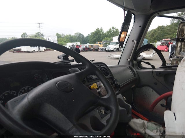 Продажа на аукционе авто 2014 Freightliner M2 106 Medium Duty, vin: 3ALACWDT2EDFS3058, номер лота: 45404442