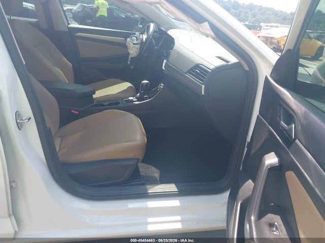 2019 Volkswagen Jetta 1.4t R-line/1.4t S/1.4t Se მანქანა იყიდება აუქციონზე, vin: 3VWCB7BU3KM275956, აუქციონის ნომერი: 45404463