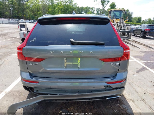 45404486 :رقم المزاد ، YV4102DM1L1500452 vin ، 2020 Volvo Xc60 T5 R-design مزاد بيع