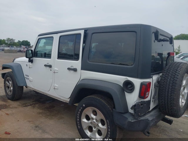 Auction sale of the 2014 Jeep Wrangler Unlimited Sport, vin: 1C4BJWDG0EL113582, lot number: 45404501