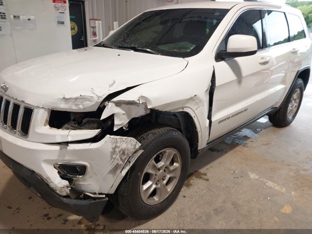 45404536 :رقم المزاد ، 1C4RJFAGXFC821651 vin ، 2015 Jeep Grand Cherokee Laredo مزاد بيع