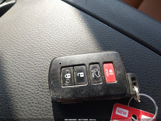 5TDDZRFHXKS983780 Toyota Highlander Limited Platinum