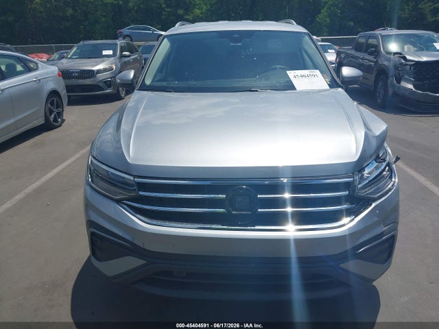 2023 Volkswagen Tiguan 2.0t Se მანქანა იყიდება აუქციონზე, vin: 3VV3B7AX0PM139422, აუქციონის ნომერი: 45404591