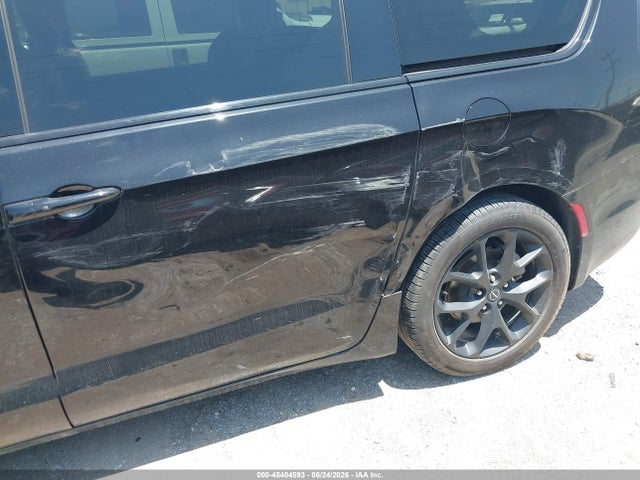 Aukcja sprzedaży 2025 Chrysler Pacifica Limited, vin: 2C4RC1GG8SR524075, numer aukcji: 45404593