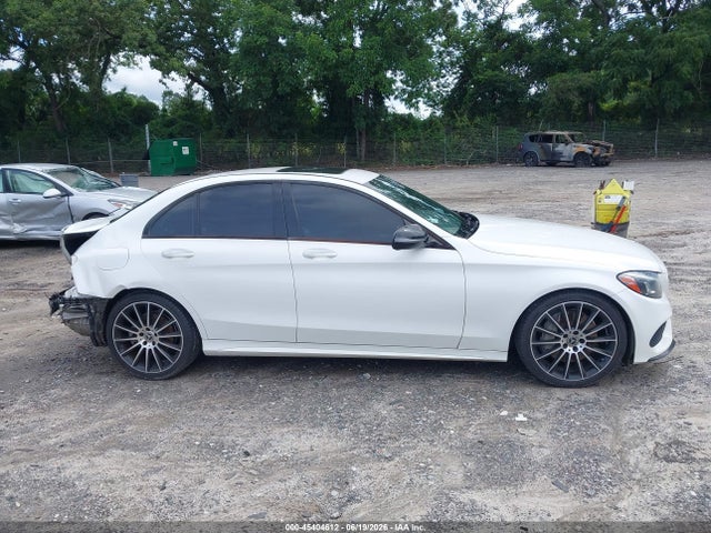 45404612 :رقم المزاد ، 55SWF4JB4JU249855 vin ، 2018 Mercedes-benz C 300 مزاد بيع