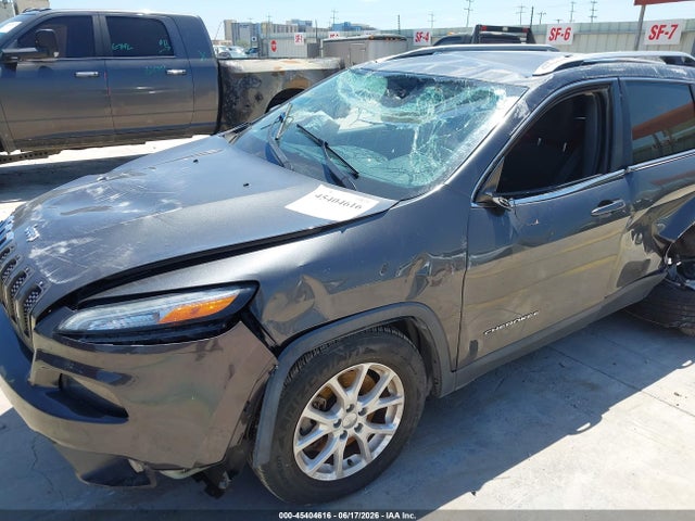 Jeep Cherokee Latitude 2015 1C4PJLCS5FW573038 Image 6