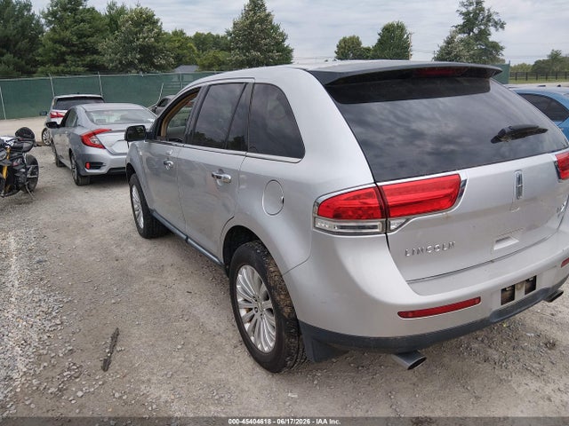 45404618 :رقم المزاد ، 2LMDJ8JK4BBJ27574 vin ، 2011 Lincoln Mkx مزاد بيع