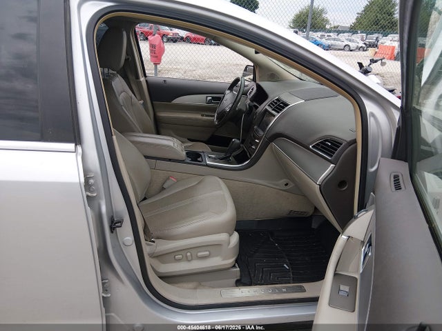 45404618 :رقم المزاد ، 2LMDJ8JK4BBJ27574 vin ، 2011 Lincoln Mkx مزاد بيع