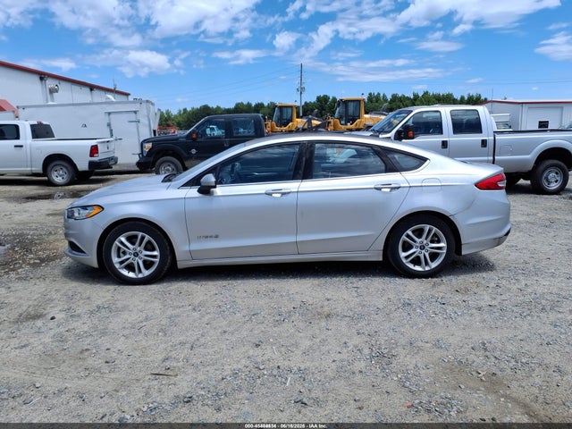 3FA6P0UUXJR254387 Ford Fusion Hybrid S